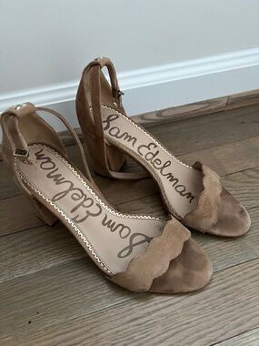 Sam Edelman Odila Scalloped Block Heel Sandals